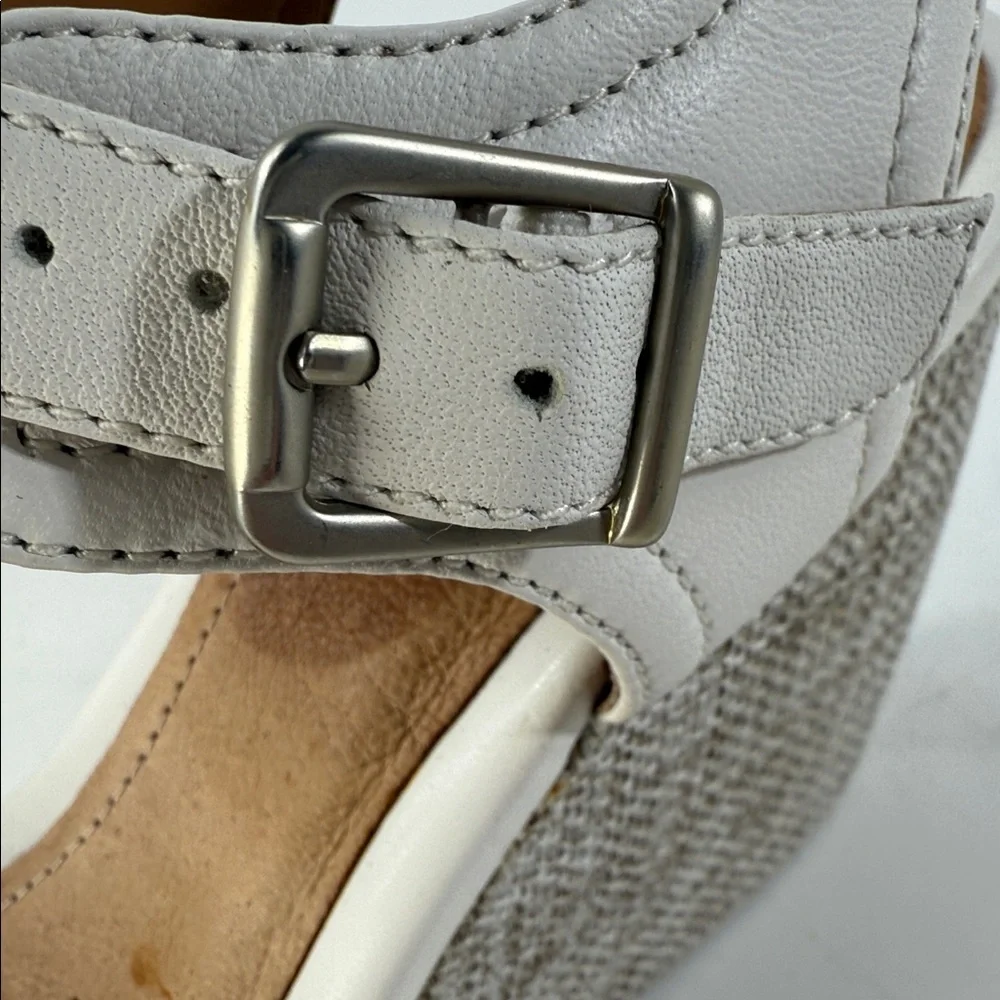 White Clarks Platform Sandals with Buckle size 7 - Picture 8 of 9